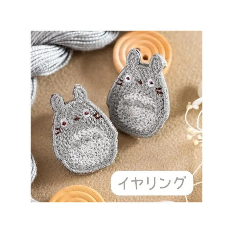 Bijou Boucle d’oreilles à Clips Broderie Totoro gris - Mon Voisin Tot